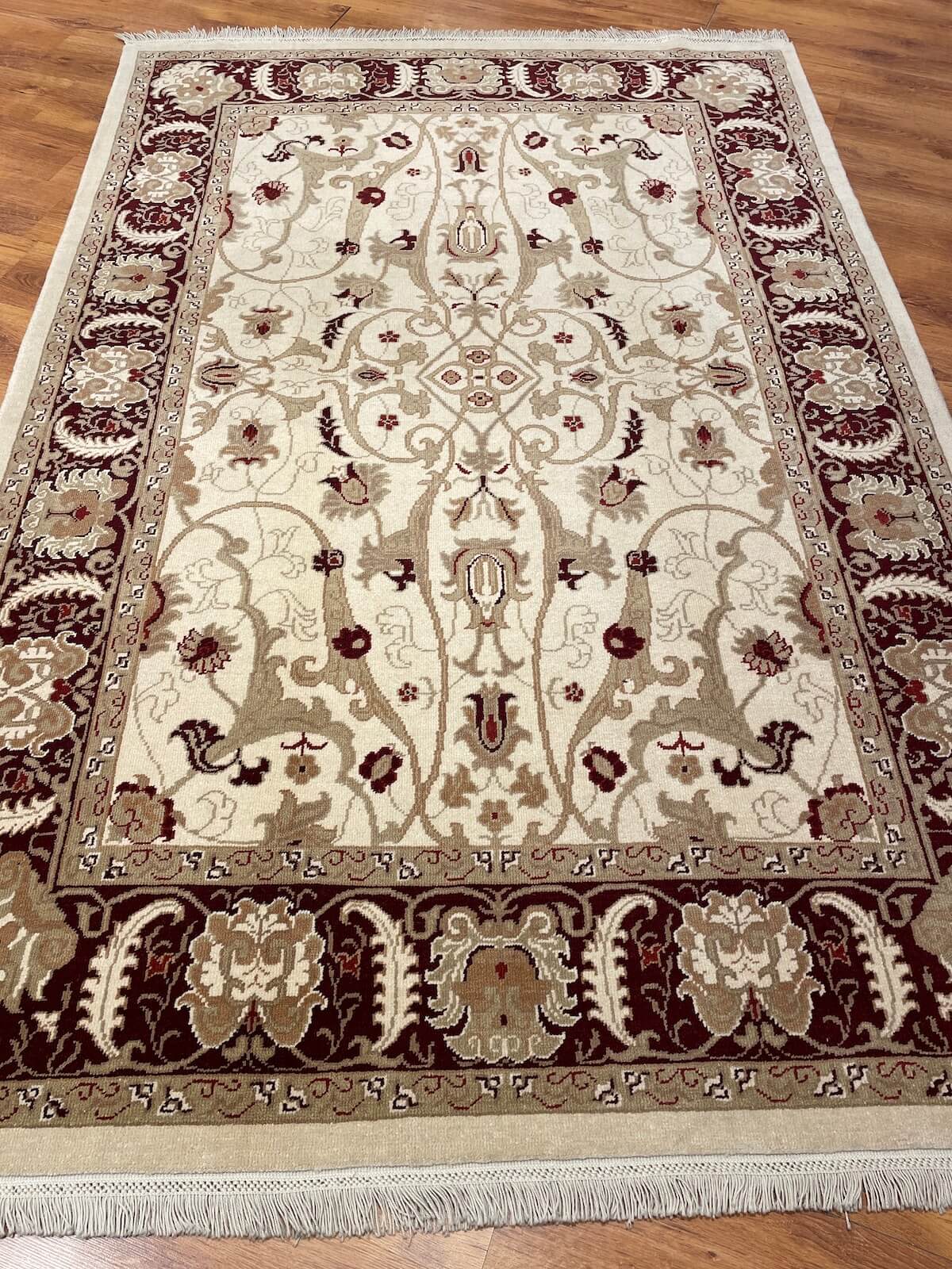 Angora Uşak El Dokuma Halı