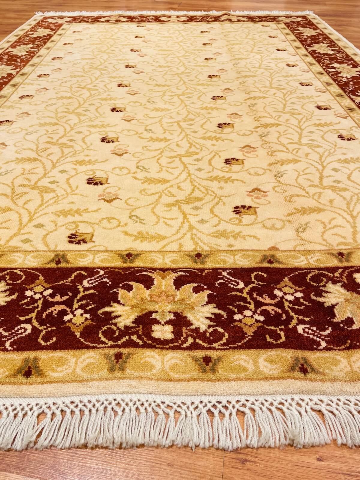 Angora Uşak El Dokuma Halı
