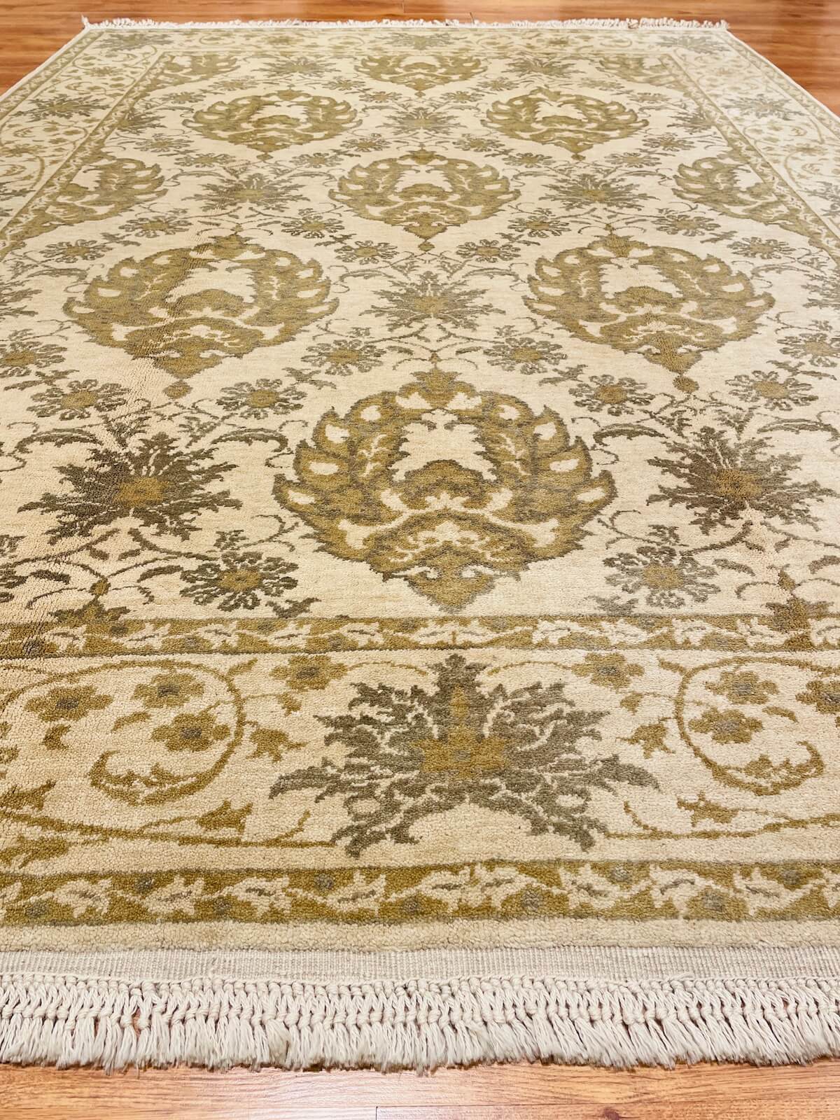 Angora Uşak El Dokuma Halı