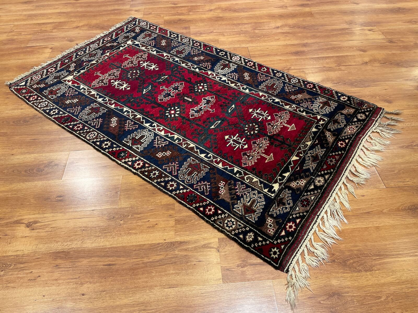 Antalya Döşemealtı El Dokuma Halı