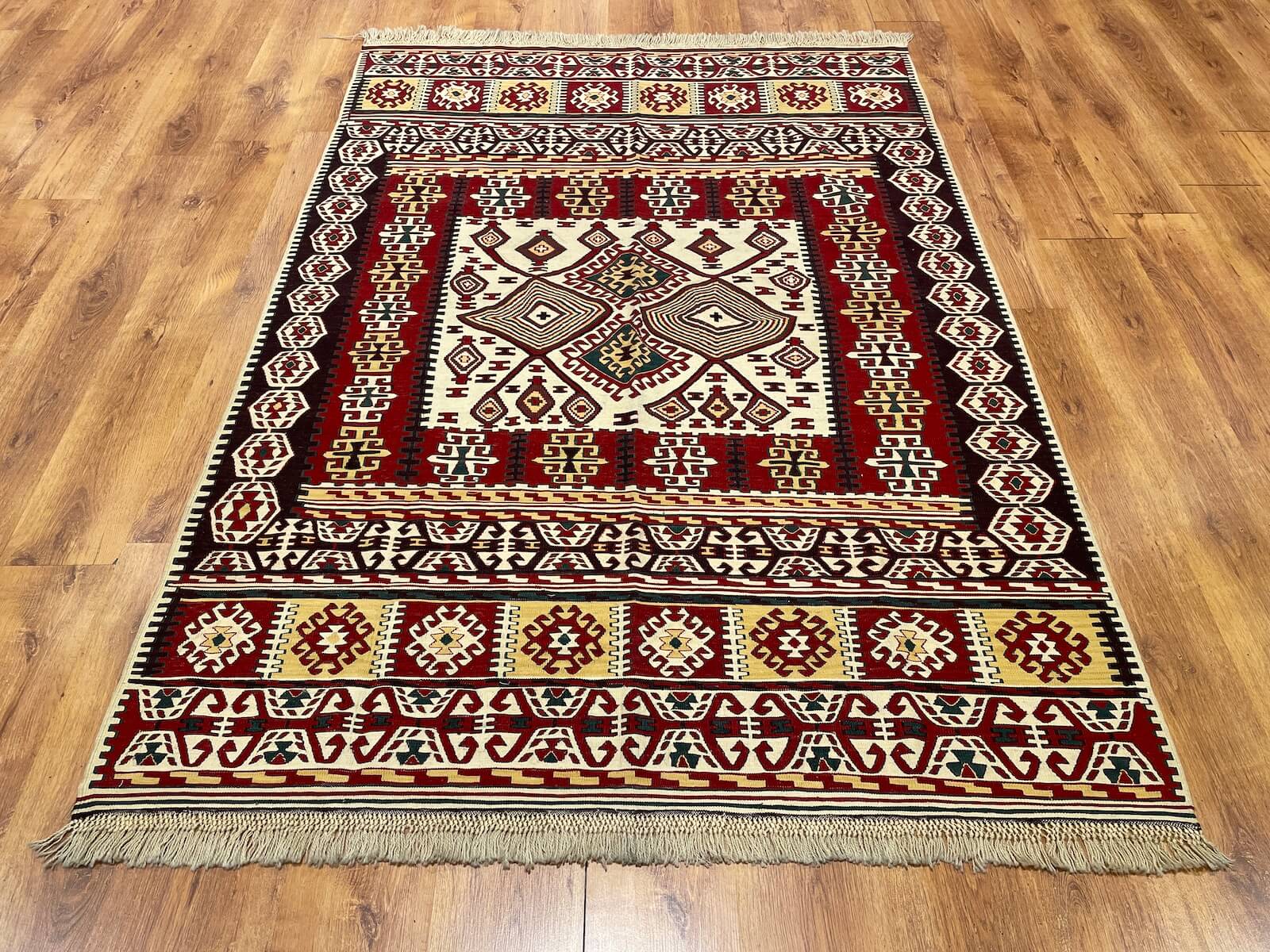 Antik Süper İnce El Dokuma Kilim