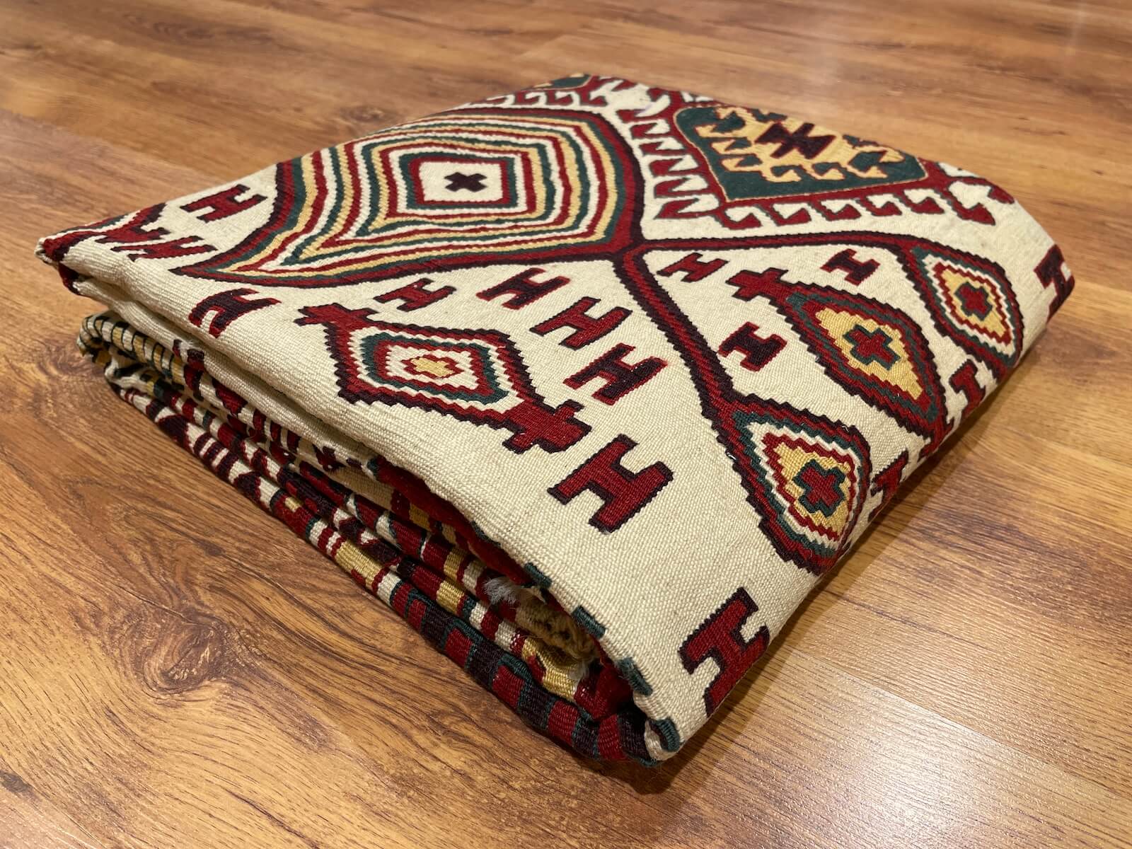 Antik Süper İnce El Dokuma Kilim