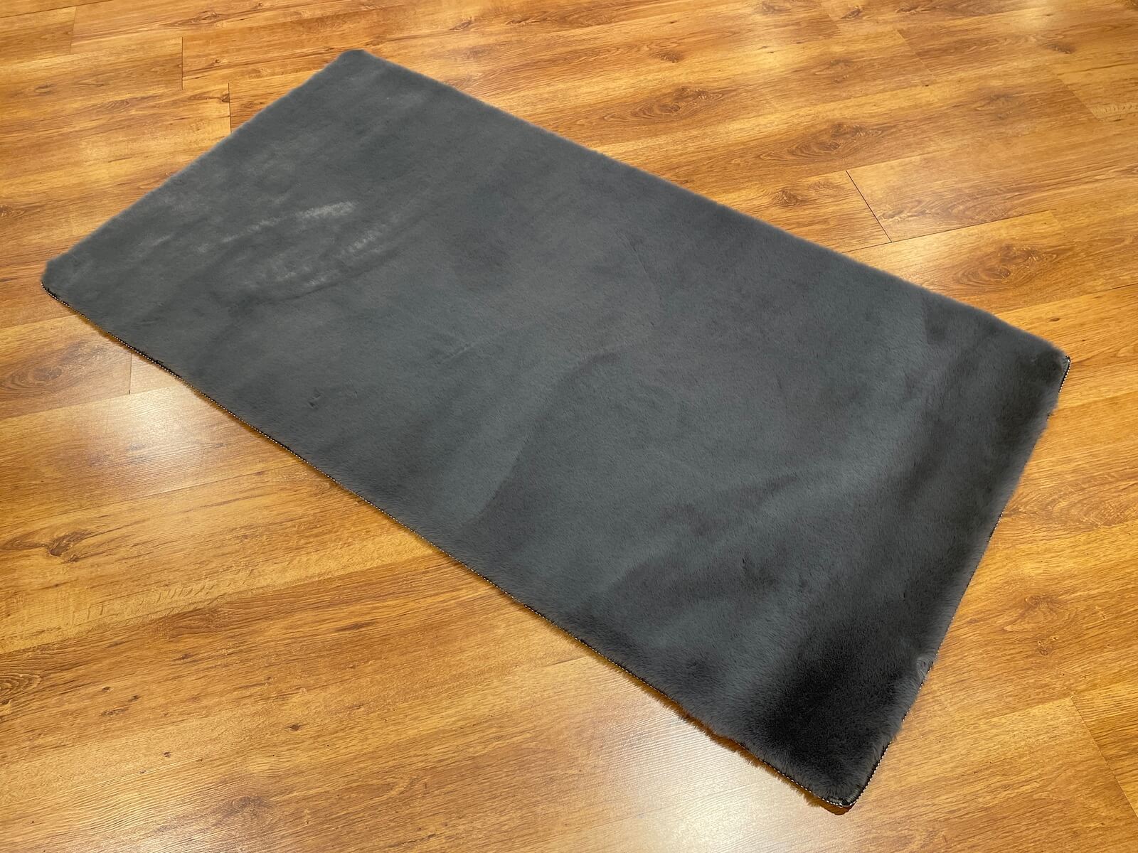 Antrasit Peluş Halı