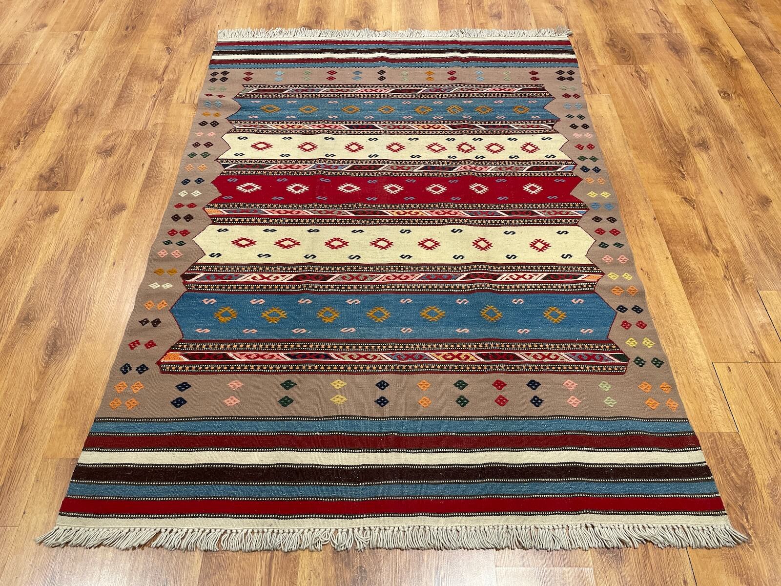 Bergama Cicim El Dokuma Kilim