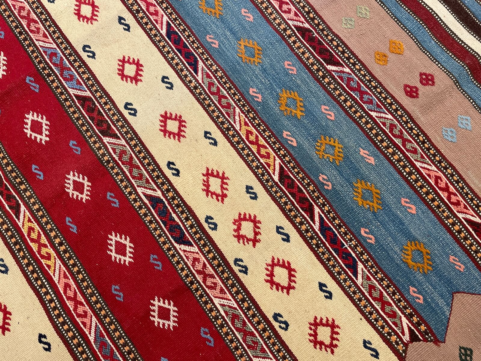 Bergama Cicim El Dokuma Kilim