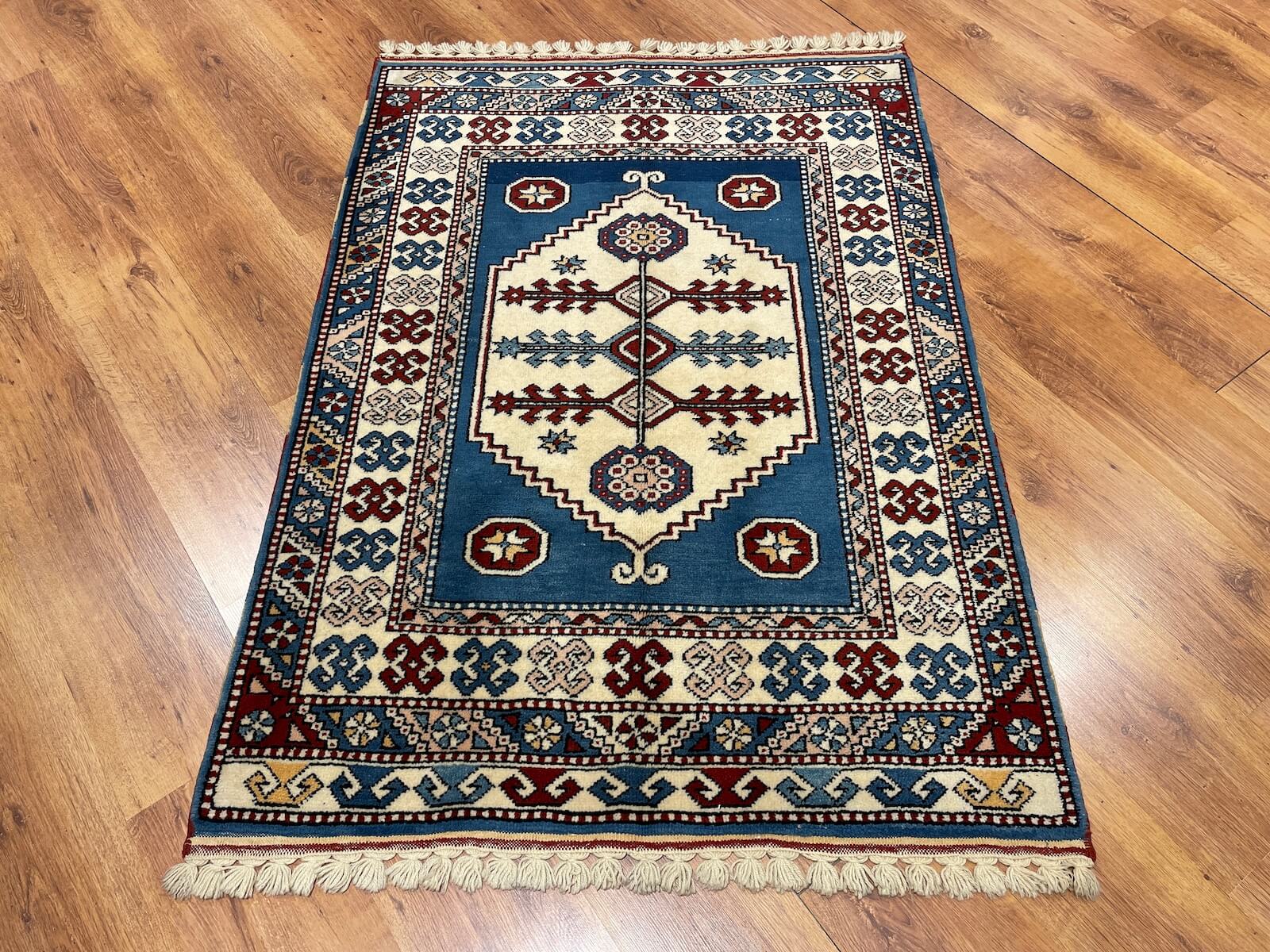 Çanakkale Yörük El Dokuma Halı