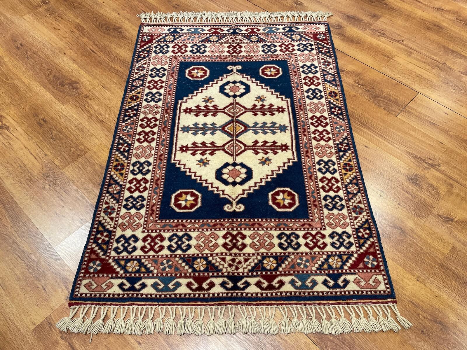 Çanakkale Yörük El Dokuma Halı