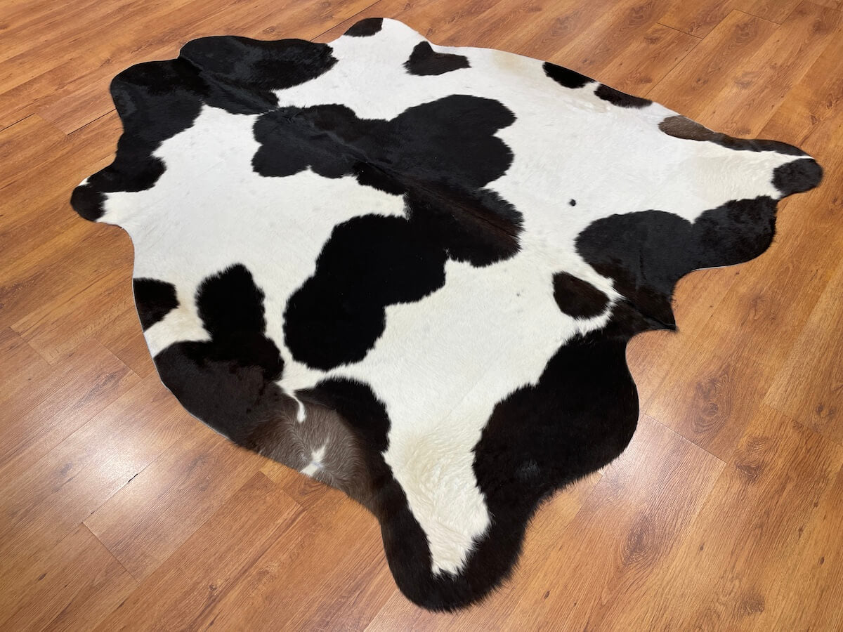 Arjantin Orijinal Deri Post Halı