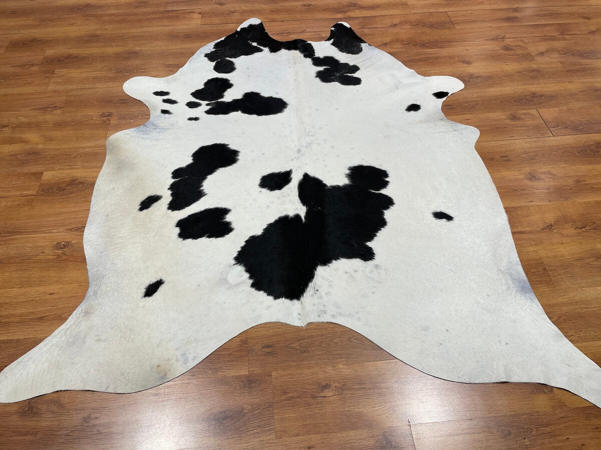 Arjantin Orijinal Deri Post Halı