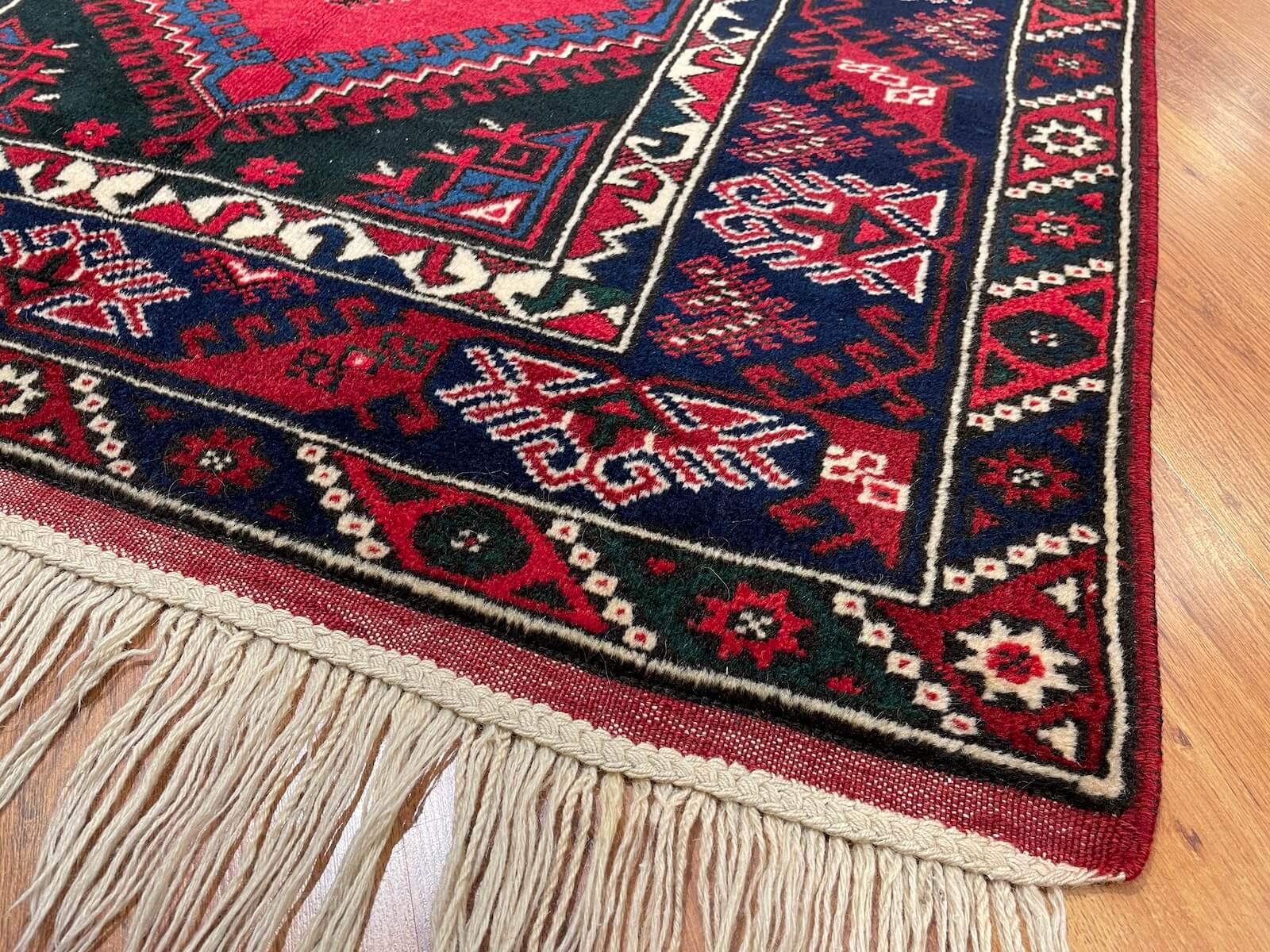 Antalya Döşemealtı El Dokuma Halı