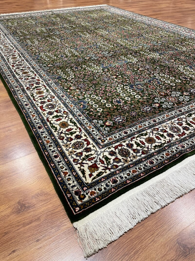 Hereke Yedidağın Çiçeği Yeşil El Dokuma Halı