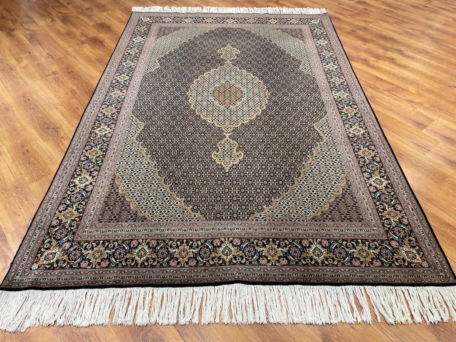 İran Tebriz El Dokuma Halı