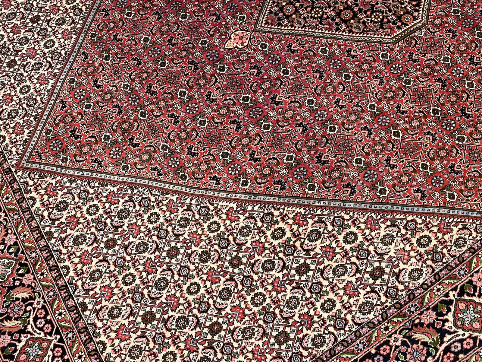 İran Tebriz El Dokuma Halı