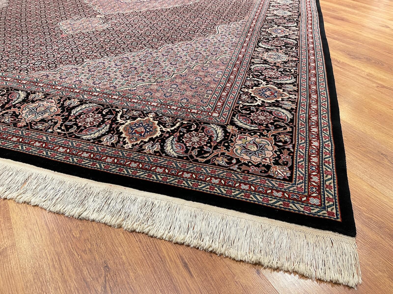 İran Tebriz El Dokuma Halı