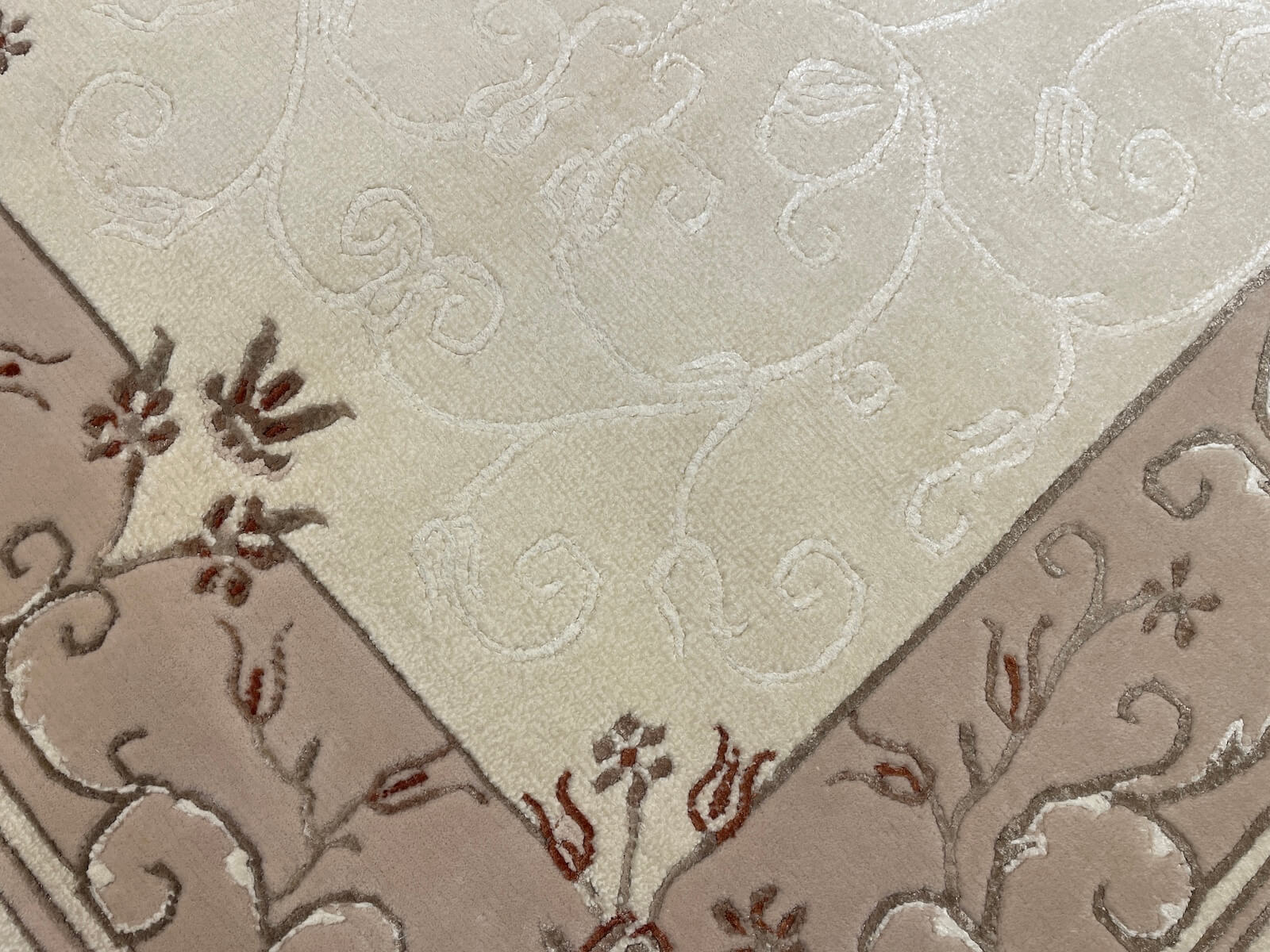 Kaftan Serisi Nepal El Dokuma Halı