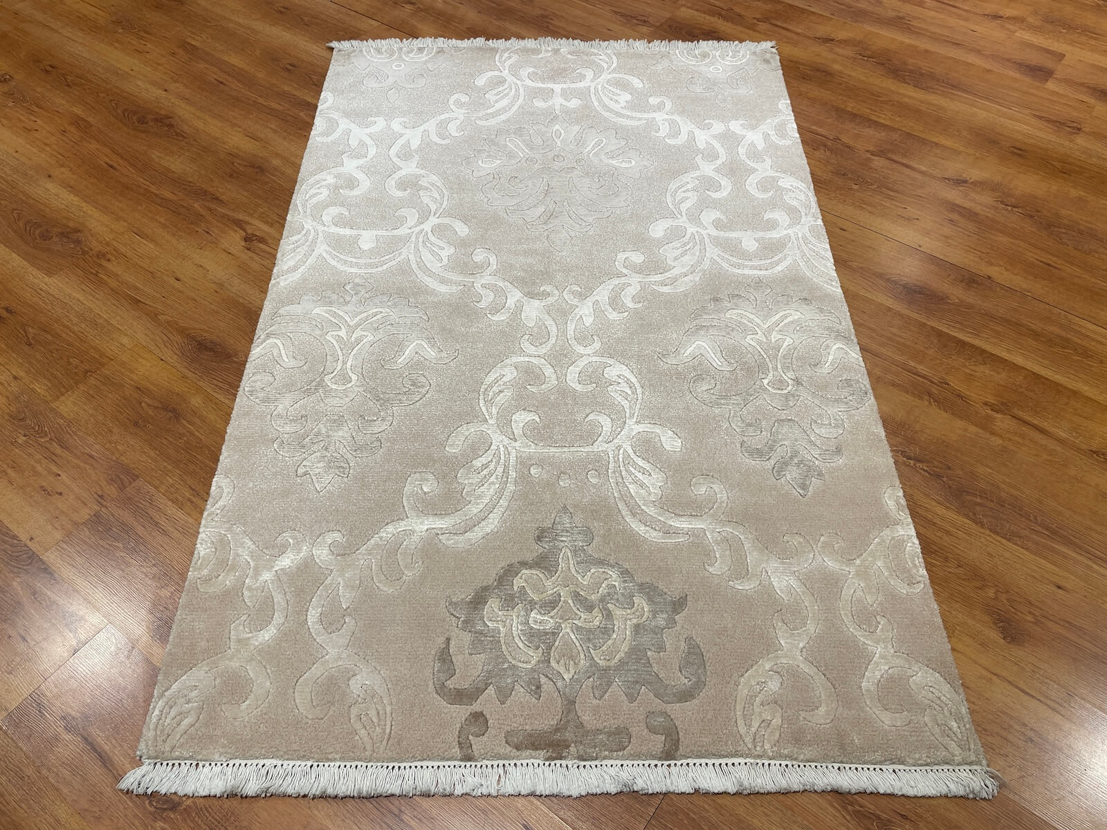 Kaftan Serisi Nepal El Dokuma Halı