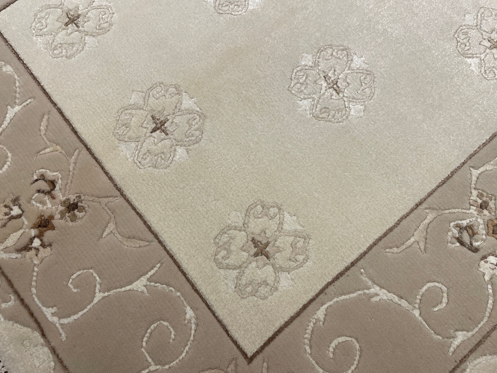 Kaftan Serisi Nepal El Dokuma Halı