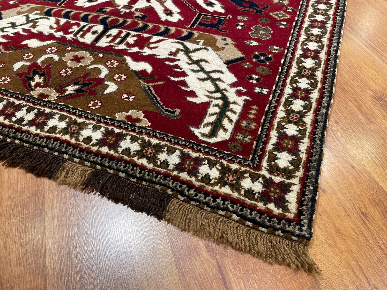 Kars El Dokuma Halı