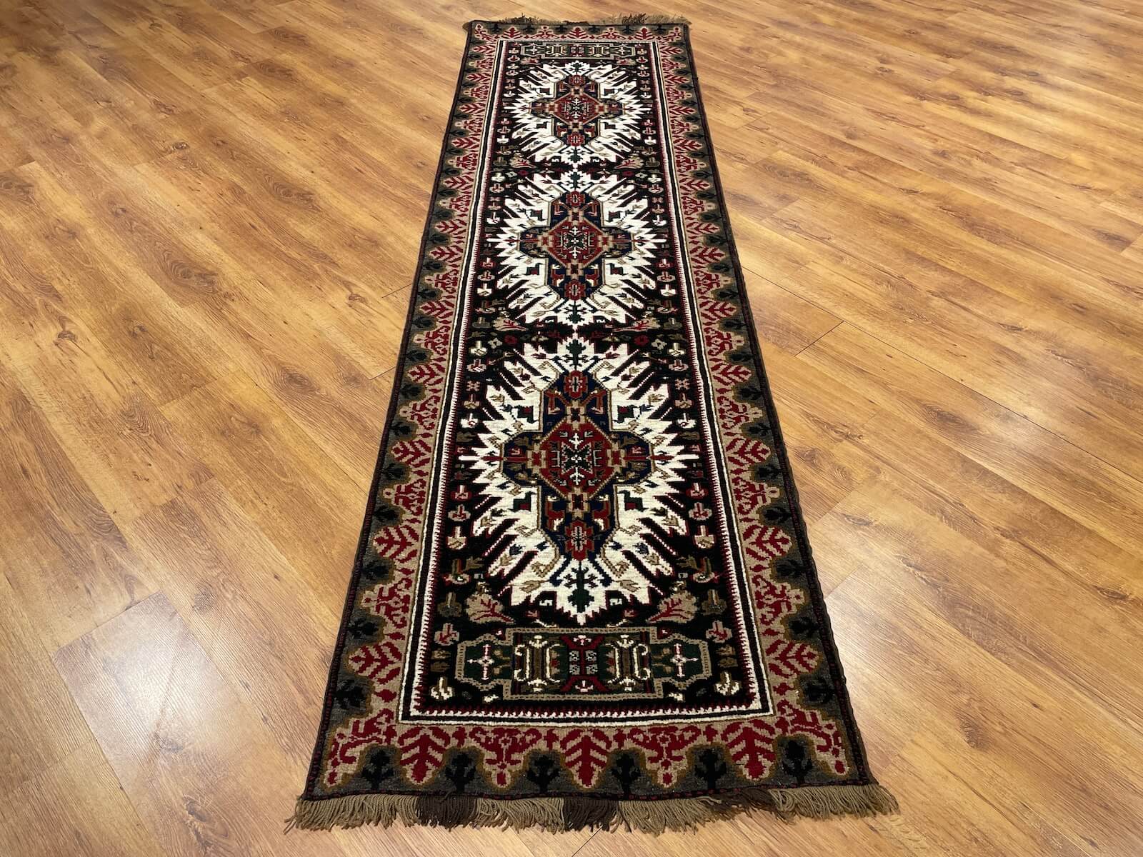 Kars El Dokuma Halı Yolluk