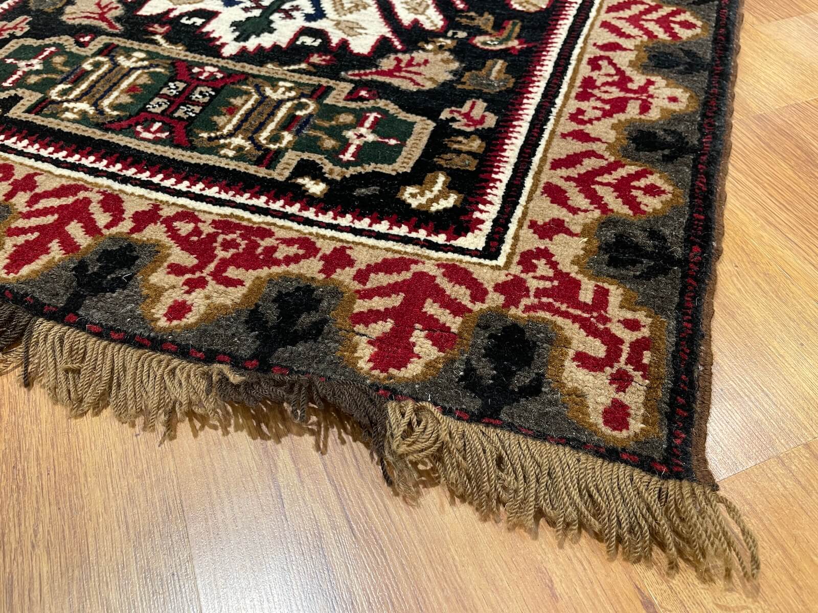 Kars El Dokuma Halı Yolluk