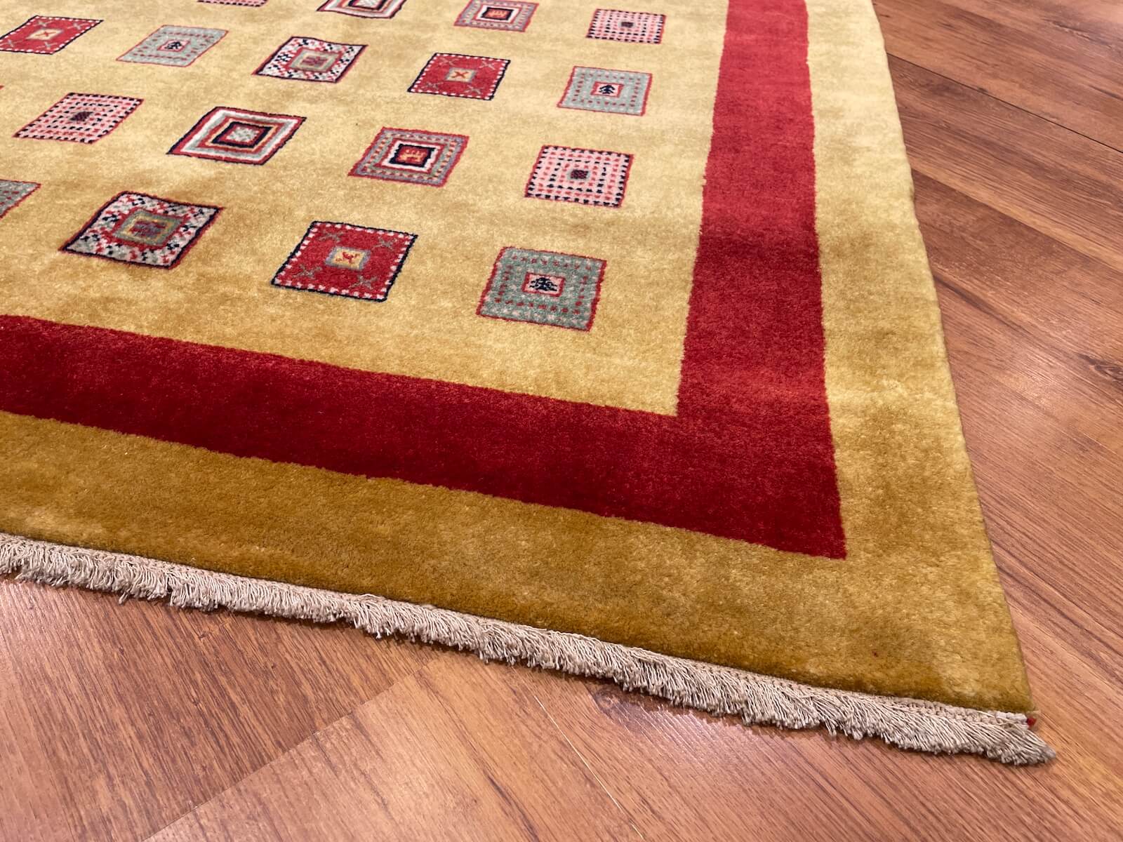 Kaşkuli El Dokuma Halı