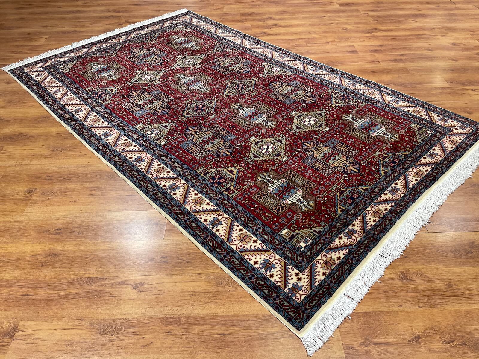 Bünyan Rus Kazağı El Dokuma Halı