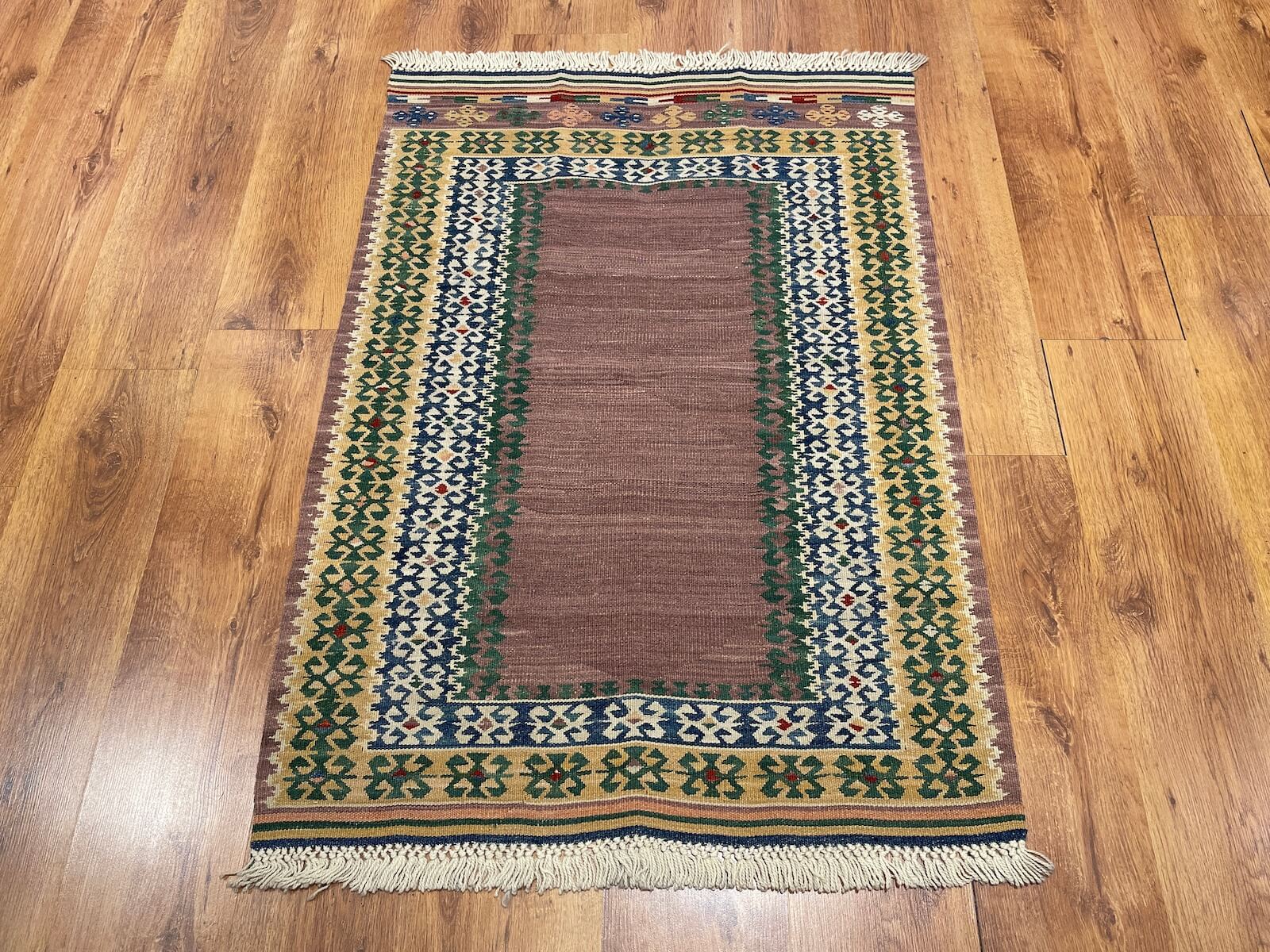 Kirmen El Dokuma Kilim