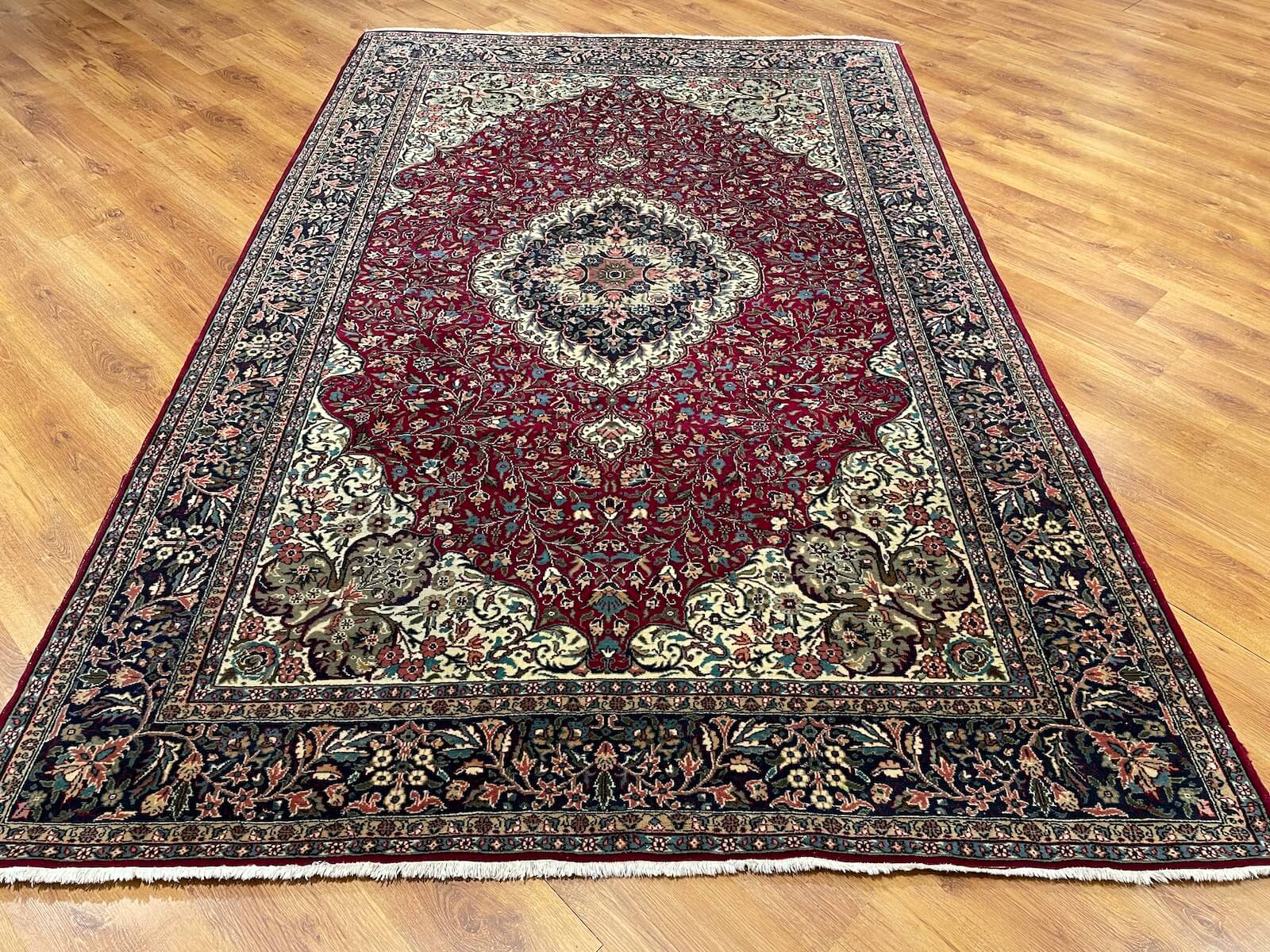 Ladik El Dokuma Halı