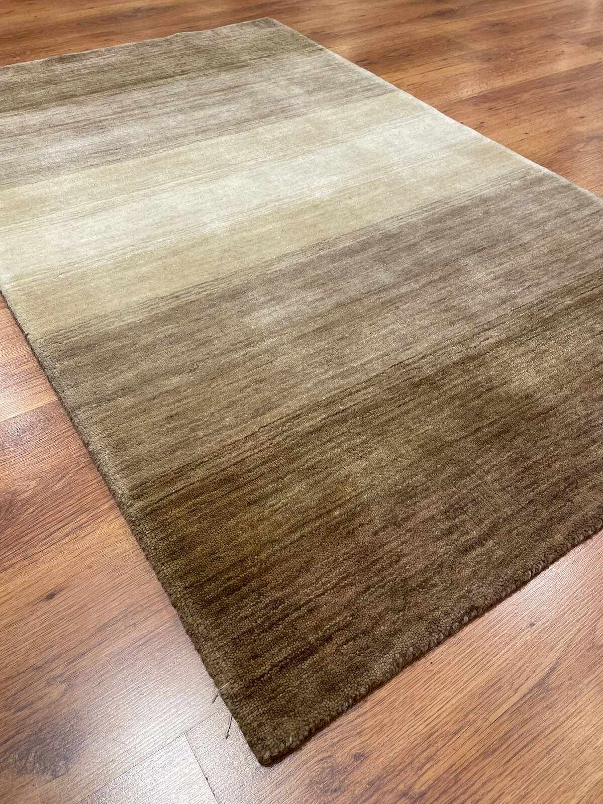 Lori El Dokuma Krem Kahve Yün Halı