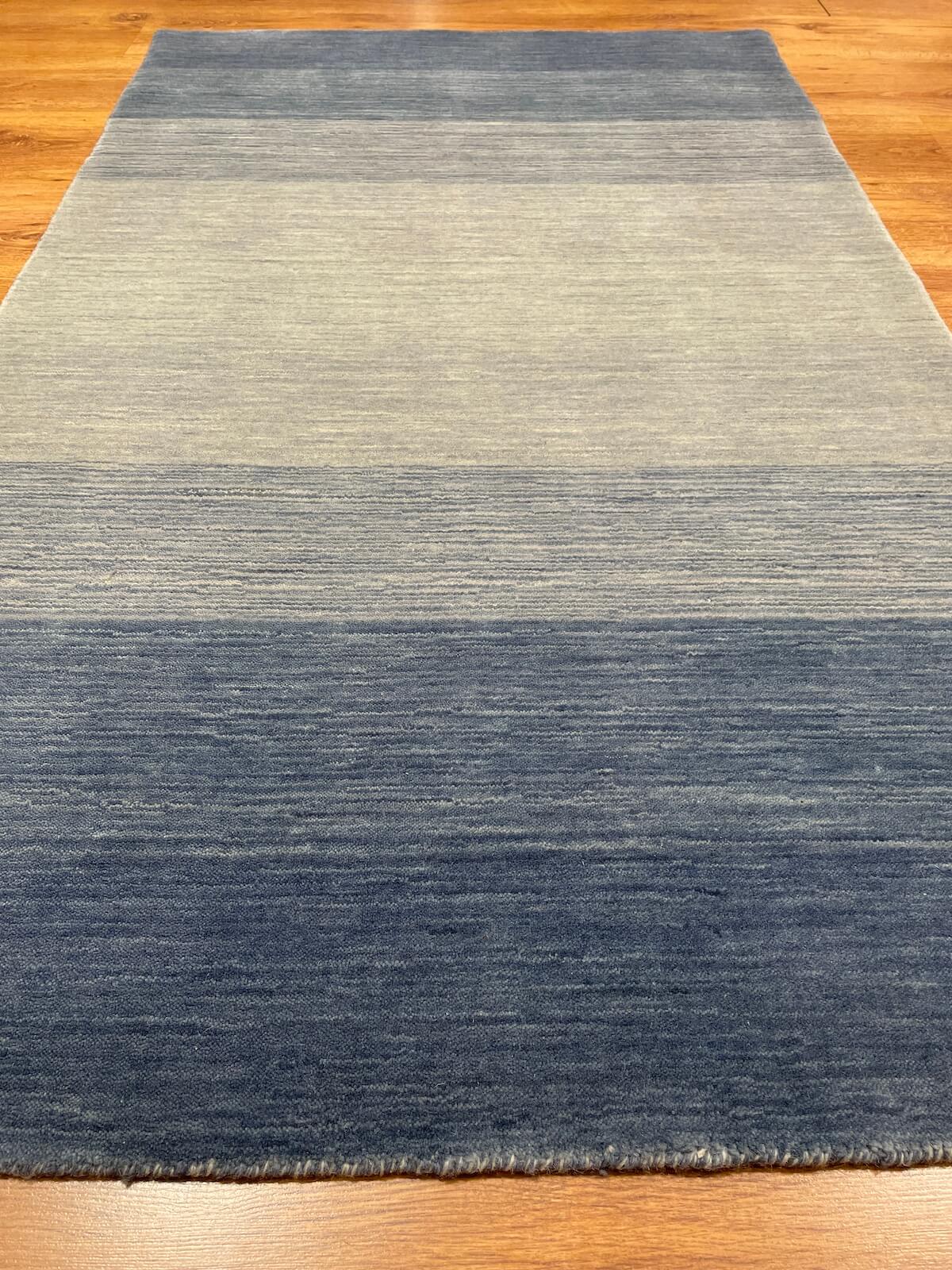 Lori El Dokuma Krem Mavi Yün Halı