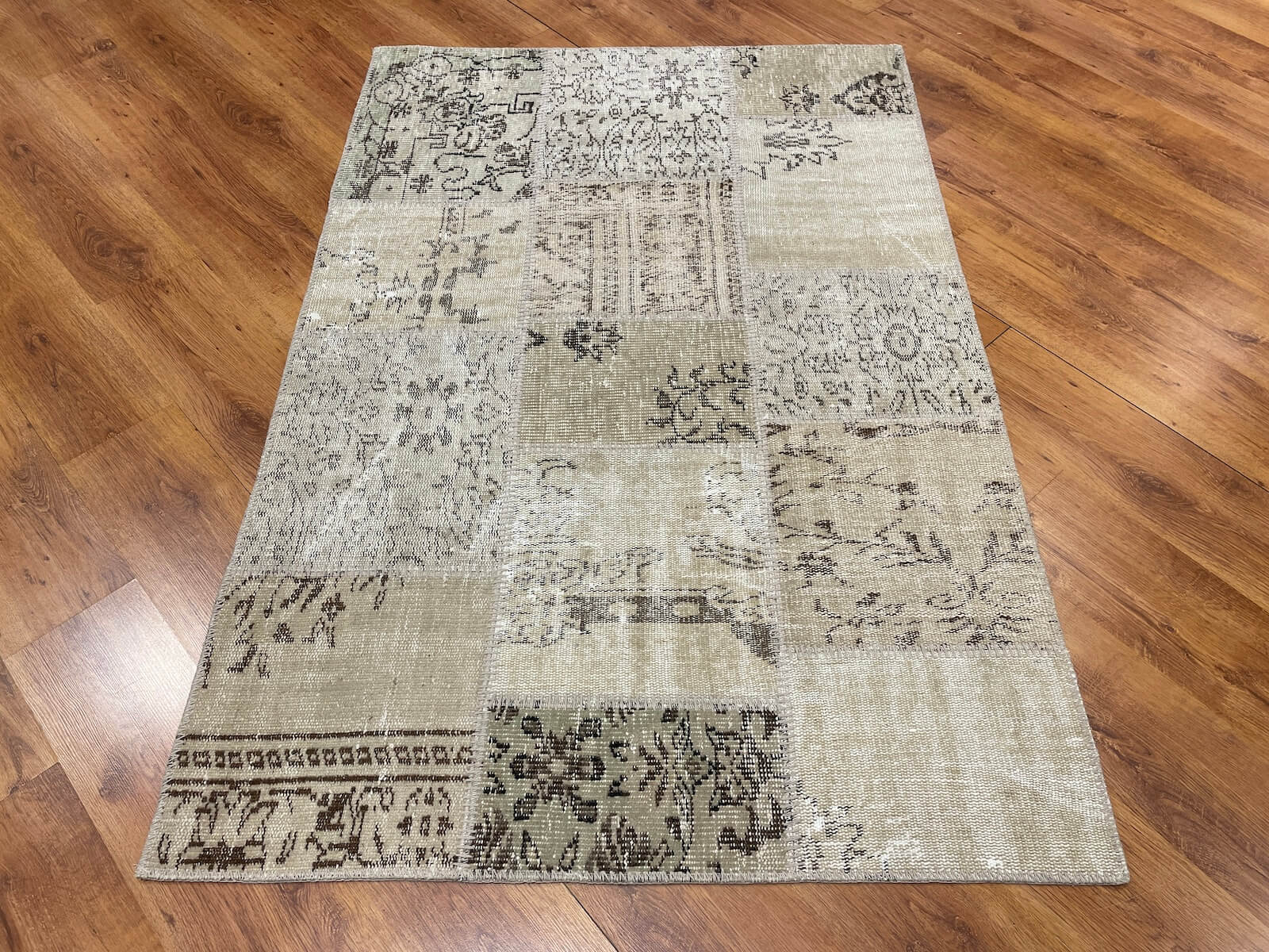 Patchwork Bej El Dokuma Halı