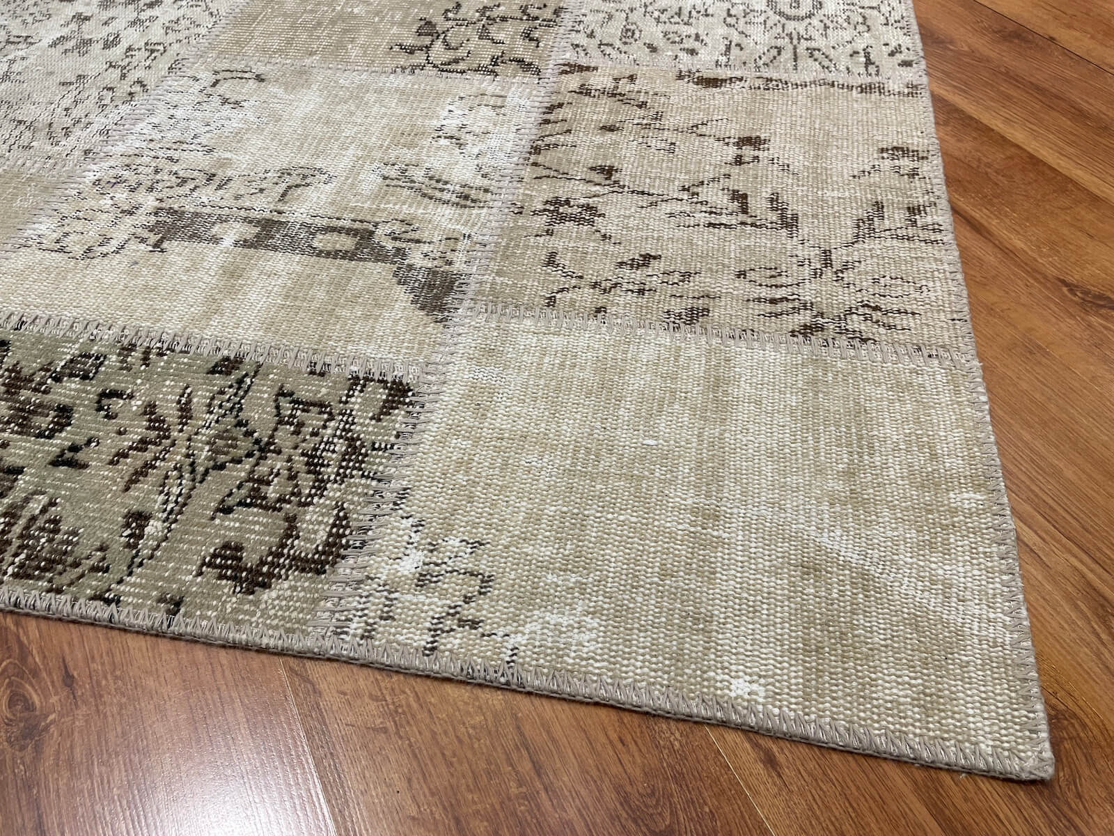 Patchwork Bej El Dokuma Halı