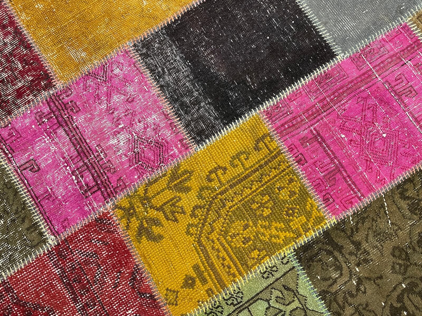 Patchwork Rengarenk El Dokuma Halı