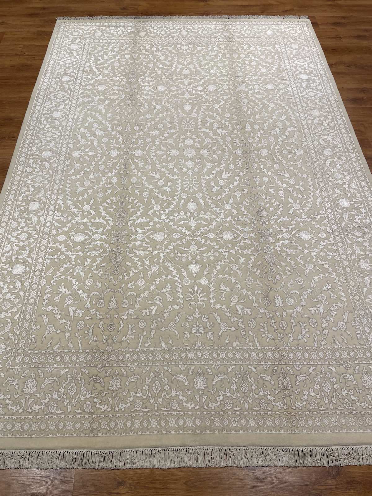 Pelas İpekli Uşak El Dokuma Halı