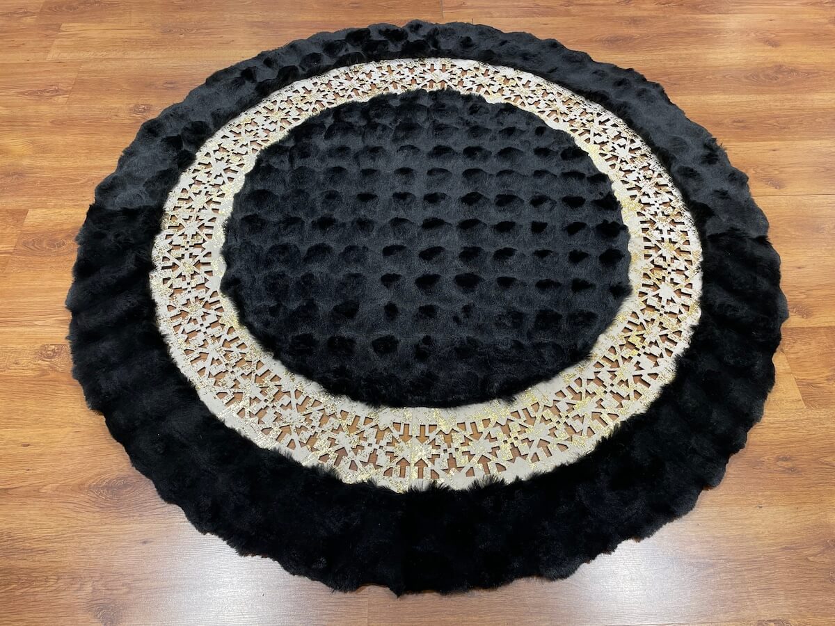 Lazer Kesim Siyah Yuvarlak Peluş Halı