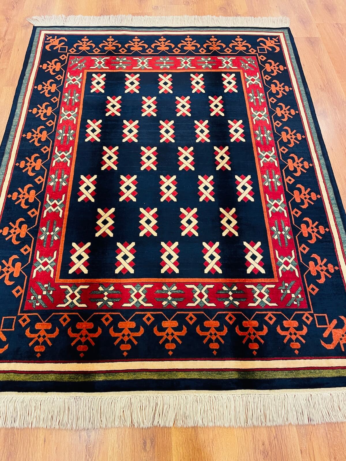 Sahra Uşak El Dokuma Halı