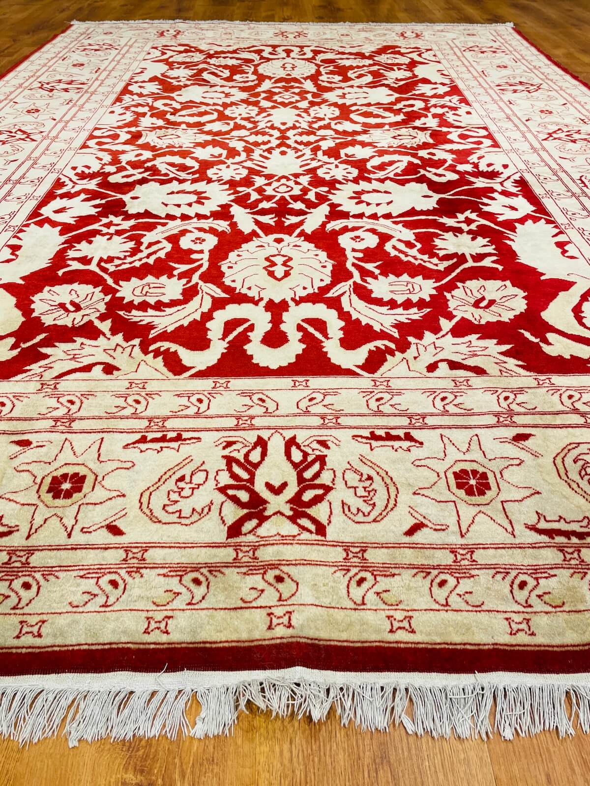 Sahra Uşak El Dokuma Halı