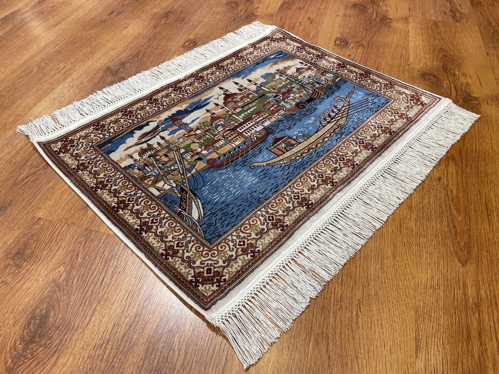 Saltanat Kayığı Desenli Tablo Bambu Halı