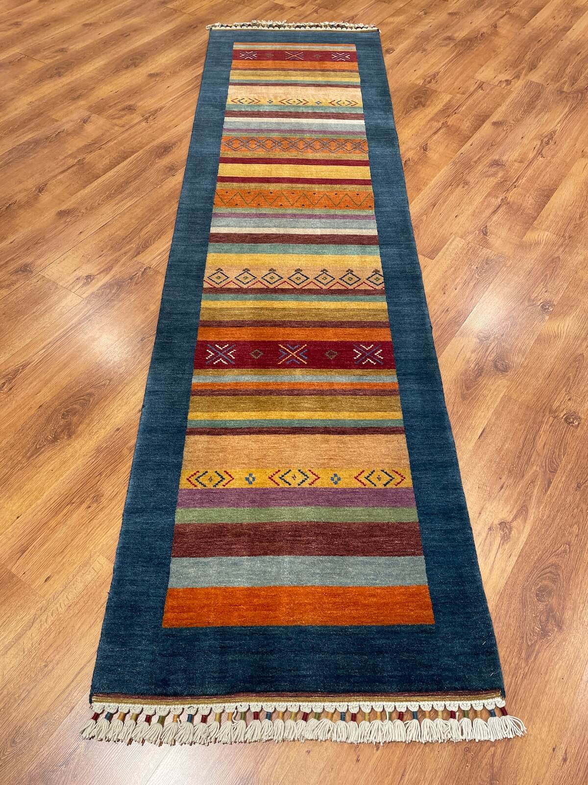 Tribal El Dokuma Mavi Yün Halı Yolluk