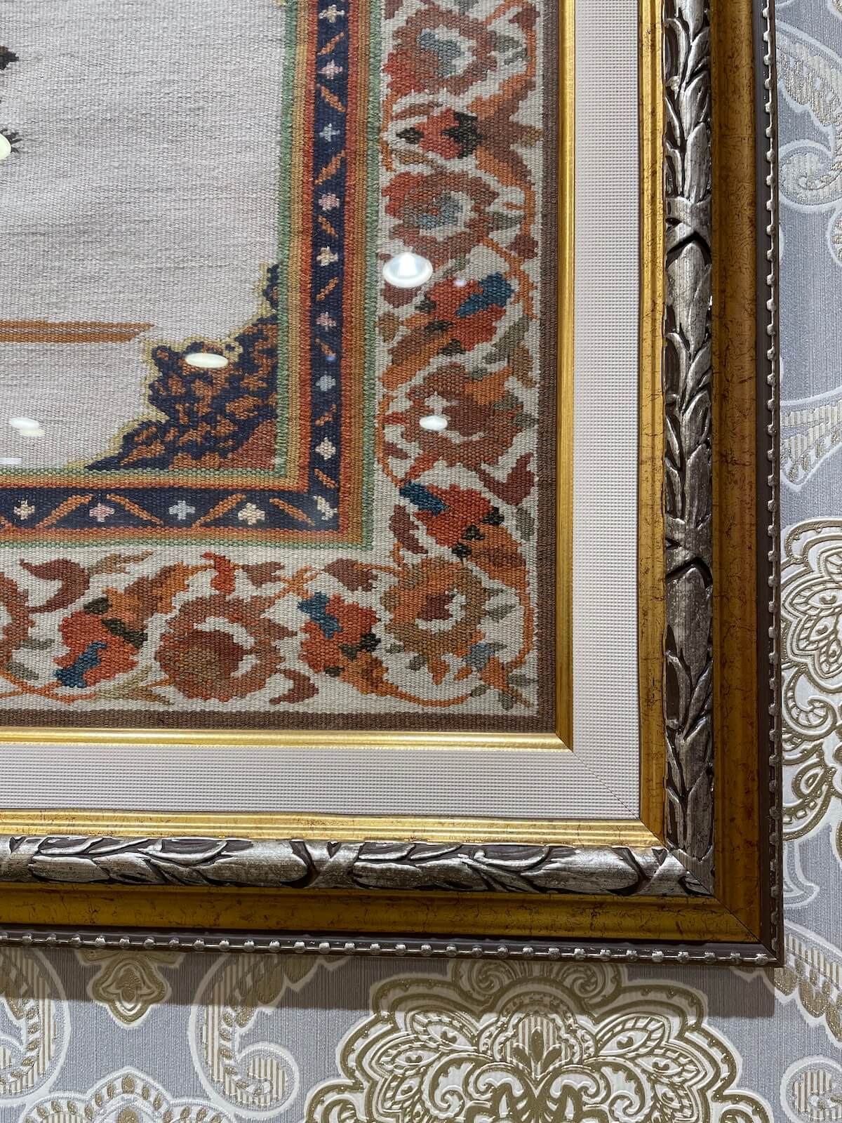 Tuğra Desenli Tablo El Dokuma Kilim