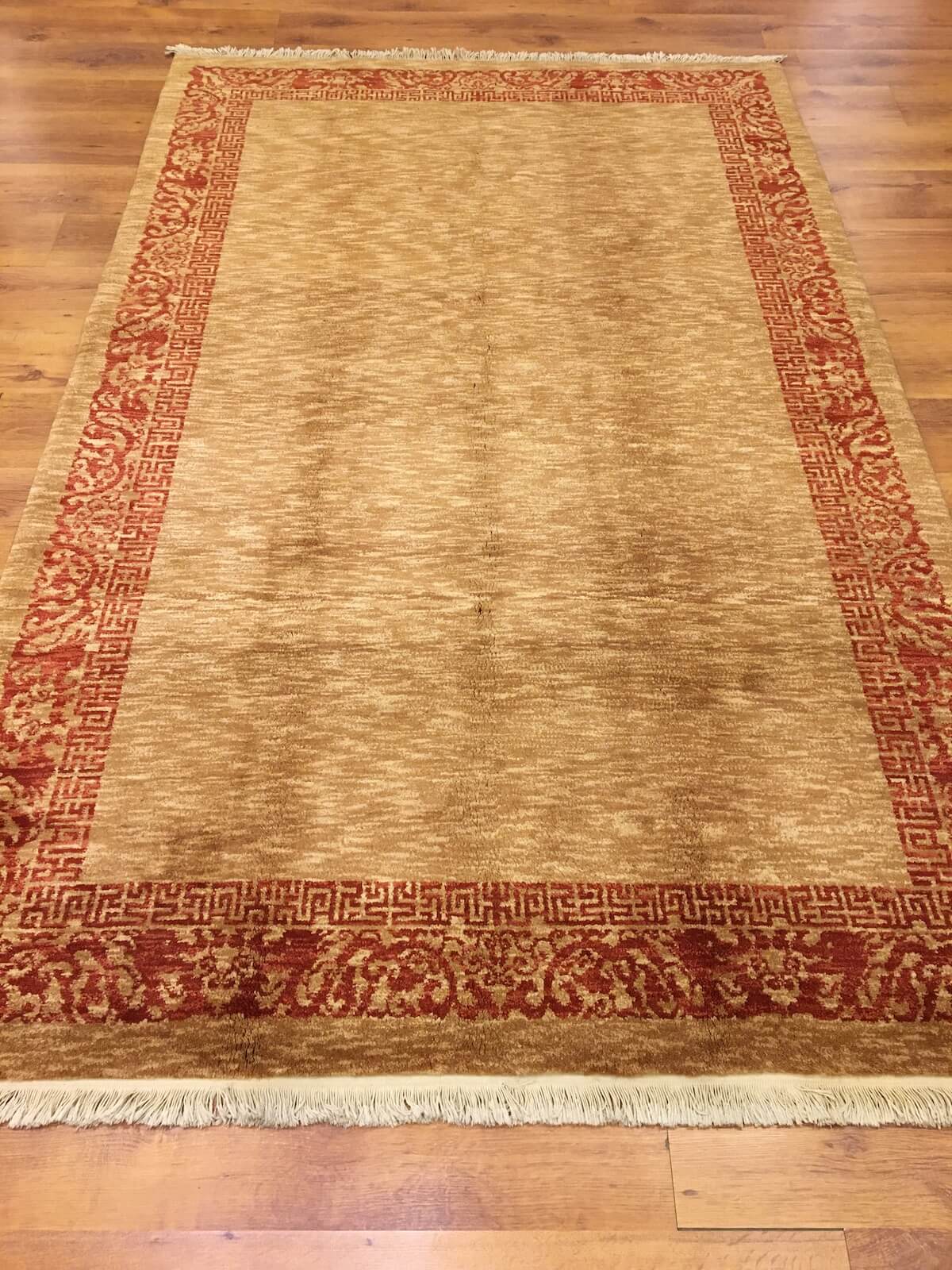 Versage El Dokuma Halı