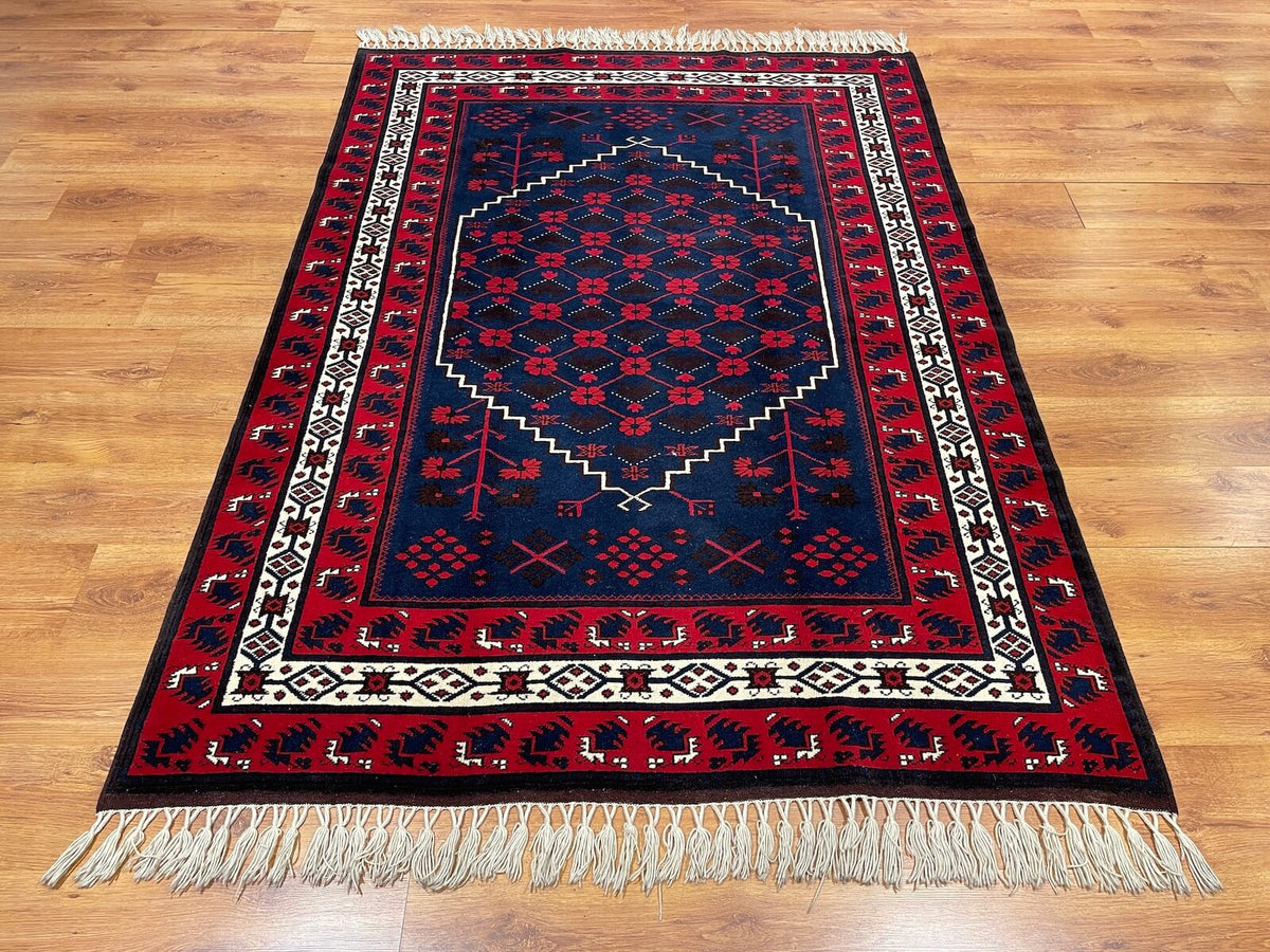 Yağcıbedir El Dokuma Halı
