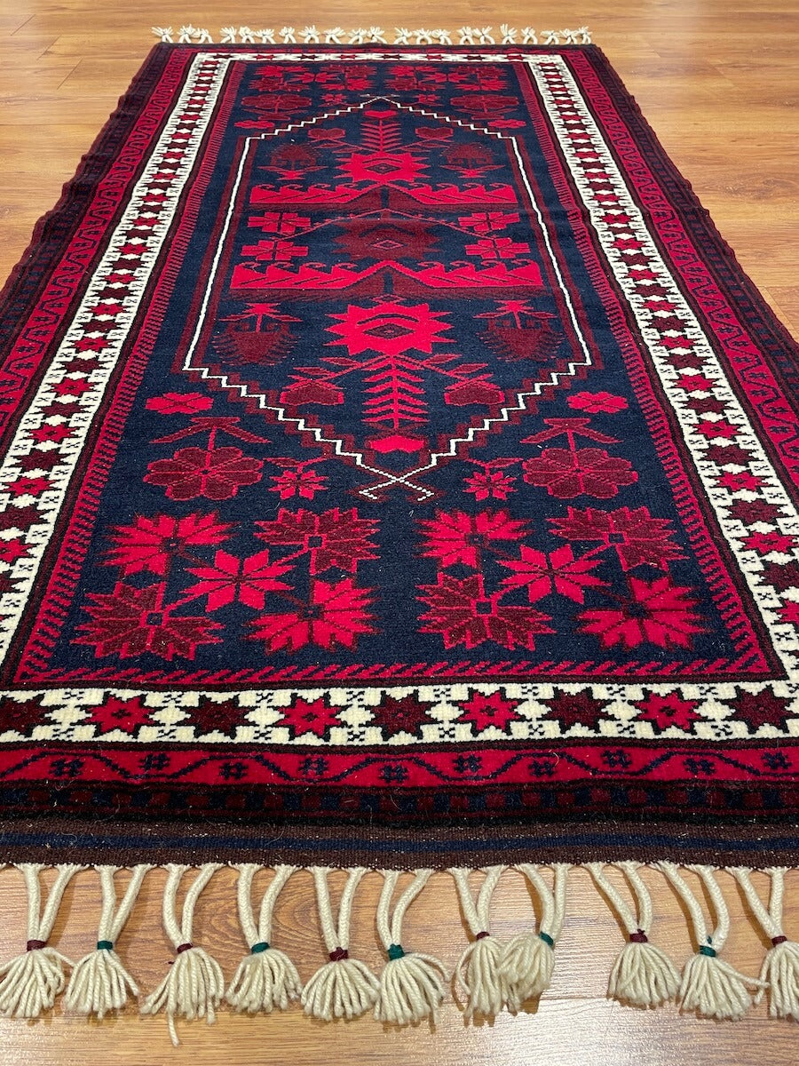 Yağcıbedir El Dokuma Halı