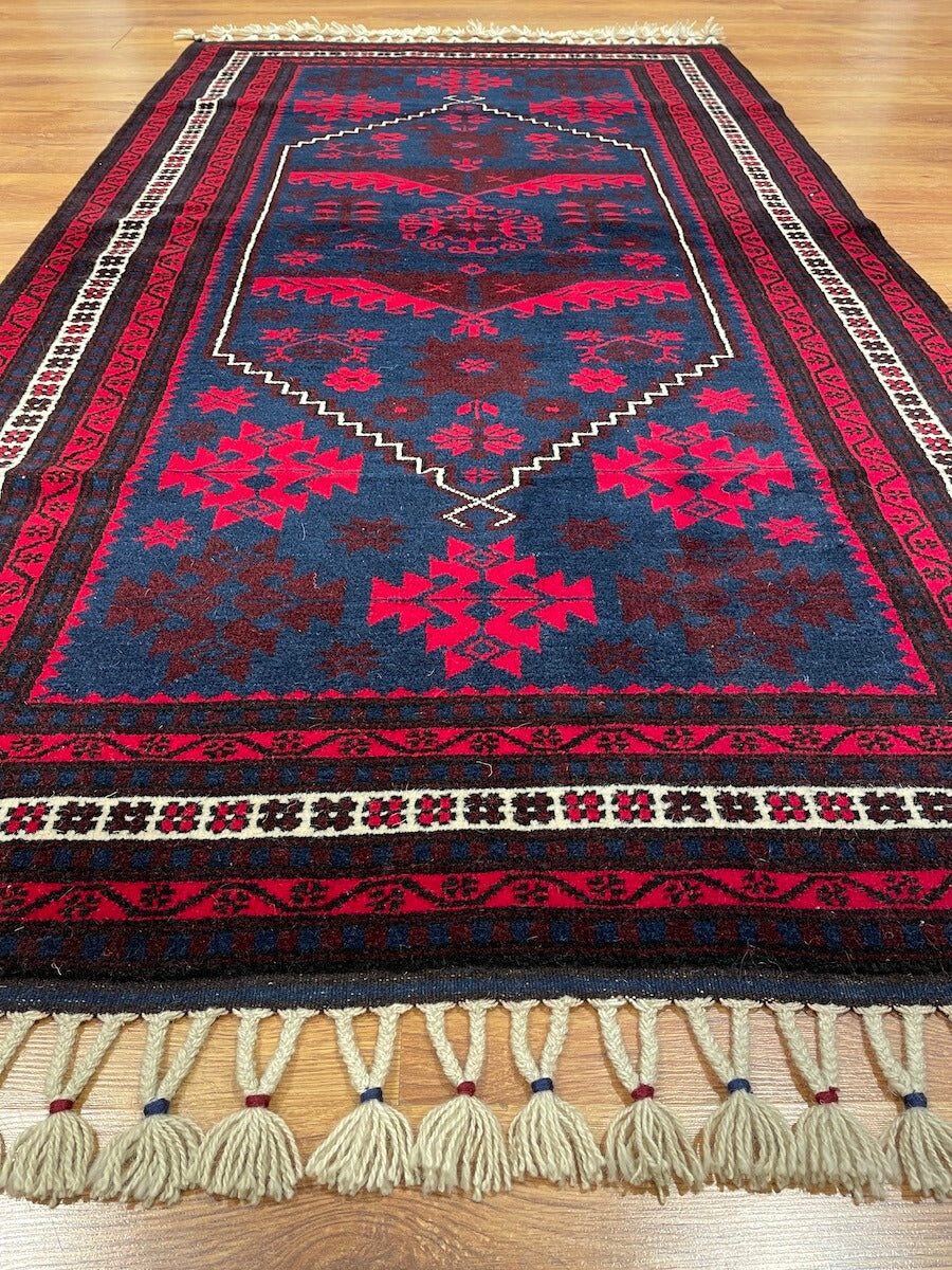 Yağcıbedir El Dokuma Halı