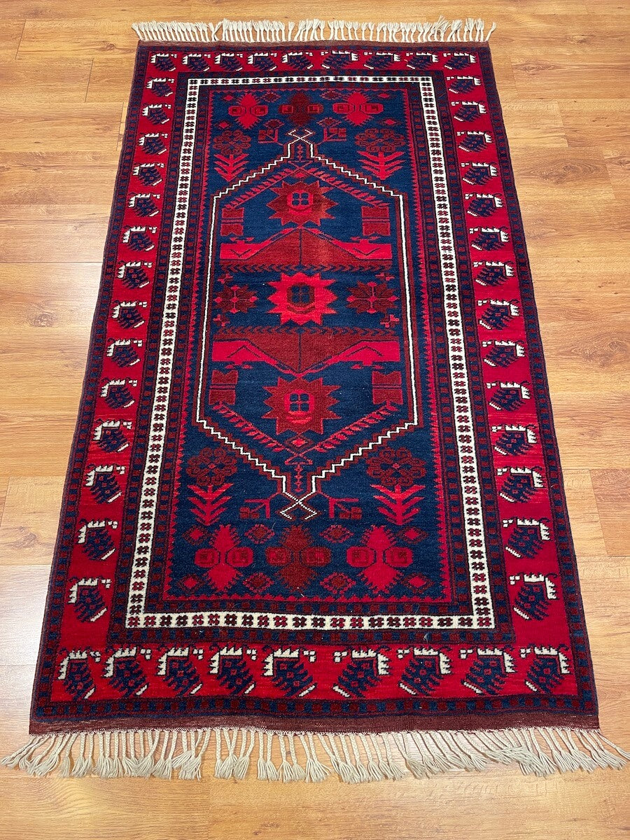 Yağcıbedir El Dokuma Halı