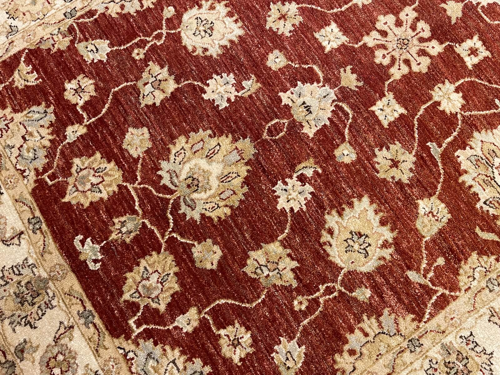 Ziegler Uşak El Dokuma Halı