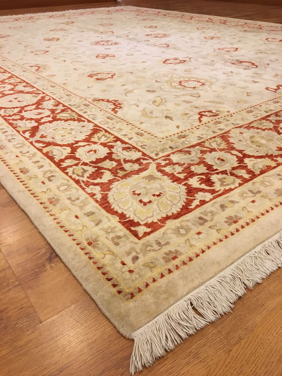 Ziegler Uşak El Dokuma Halı