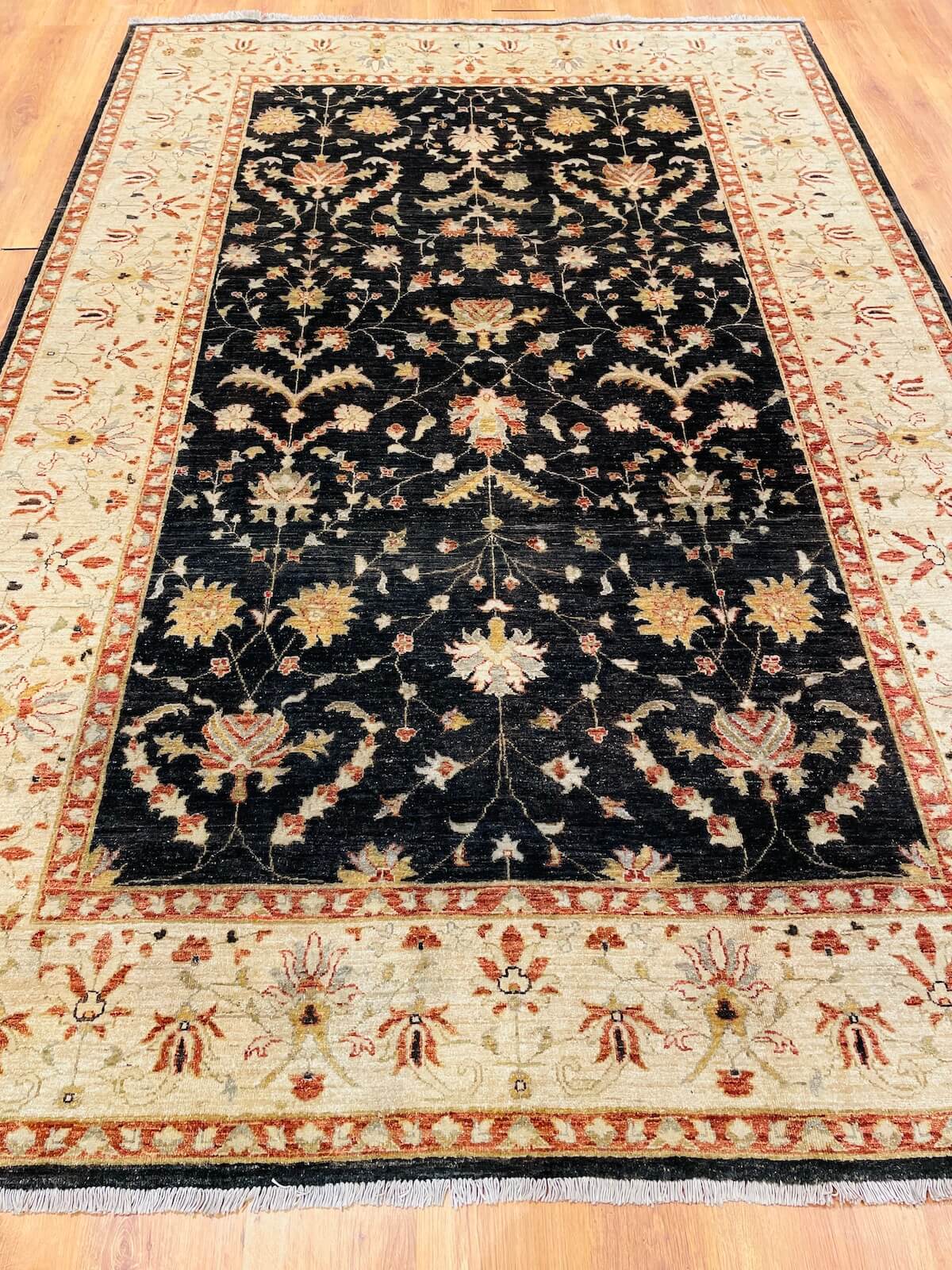 Ziegler Uşak El Dokuma Halı