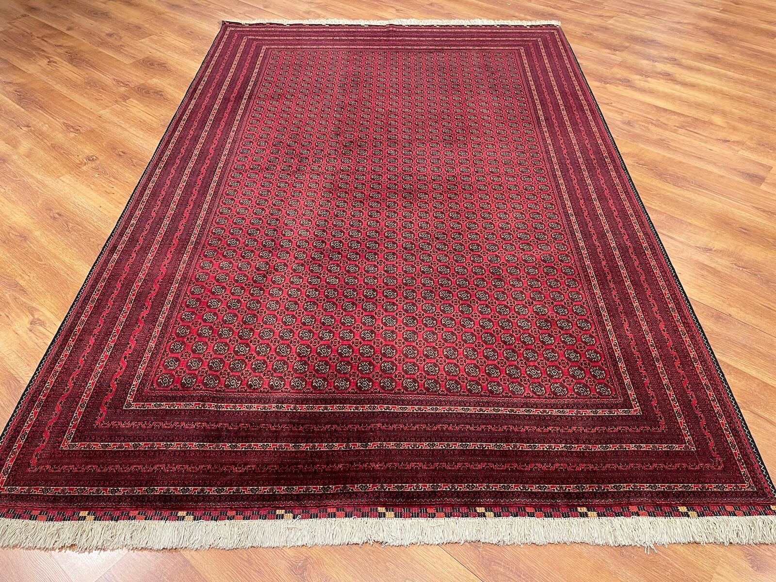 Afgan Hoca Roshnai El Dokuma Halı