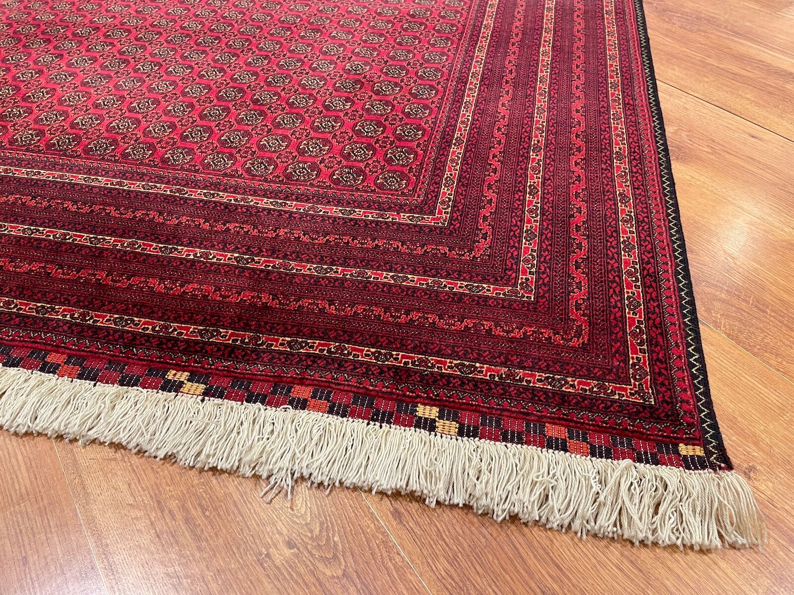 Afgan Hoca Roshnai El Dokuma Halı